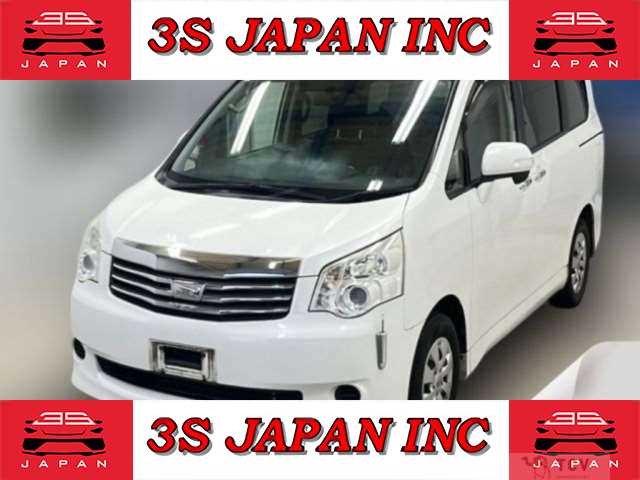 2013 Toyota Noah