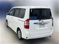 2013 Toyota Noah