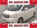 2011 Toyota Noah