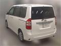 2011 Toyota Noah