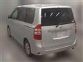 2013 Toyota Noah