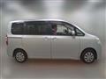 2013 Toyota Noah