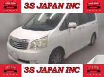 2013 Toyota Noah