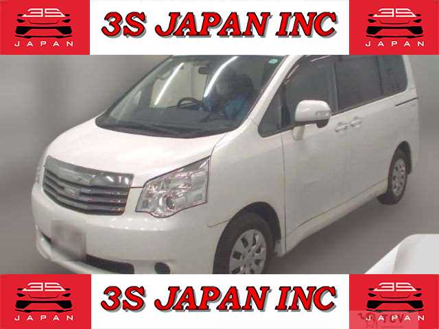2013 Toyota Noah