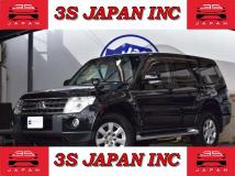 2009 Mitsubishi Pajero