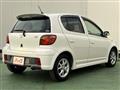 2003 Toyota Vitz