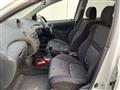 2003 Toyota Vitz