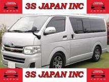 2010 Toyota Hiace Van