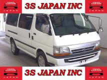 2004 Toyota Hiace Van