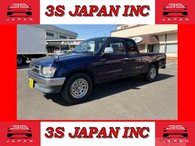 2001 Toyota Hilux Sports Pickup