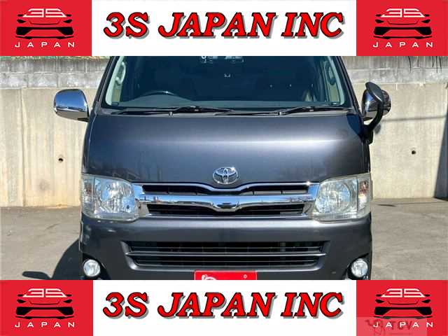 2012 Toyota Regiusace Van