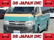 2012 Toyota Hiace