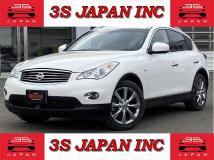 2013 Nissan SKYLINE CROSSOVER