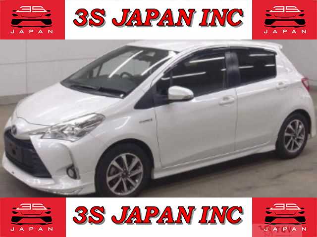 2017 Toyota Vitz