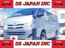 2010 Toyota Hiace Van