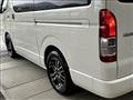 2005 Toyota Hiace