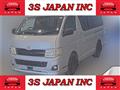2004 Toyota Hiace Van