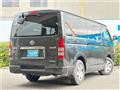 2006 Toyota Hiace