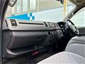 2006 Toyota Hiace