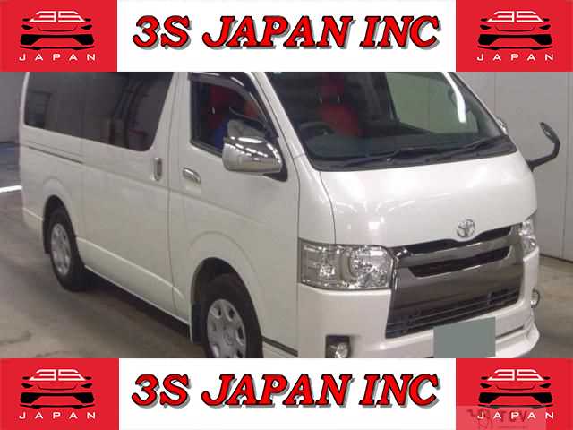 2015 Toyota Regiusace Van