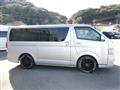 2004 Toyota Hiace Van