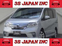 2013 Nissan Serena