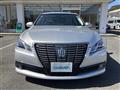 2013 Toyota Crown Royal Series