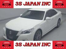2013 Toyota Crown