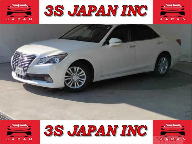 2012 Toyota Crown