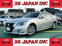 2013 Toyota Crown