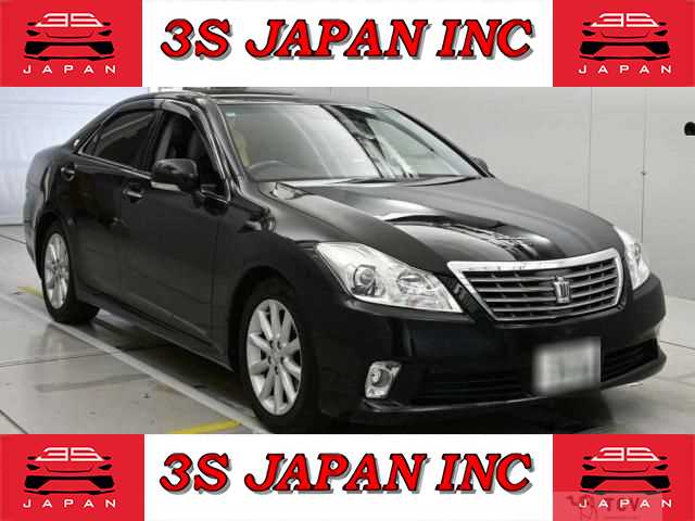 2012 Toyota Crown