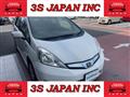 2013 Honda Fit shuttle