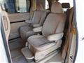 2013 Toyota Alphard