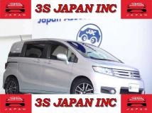 2013 Honda Freed Spike