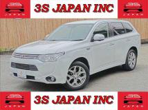 2014 Mitsubishi OUTLANDER PHEV