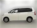 2011 Toyota Noah