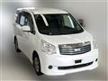 2013 Toyota Noah