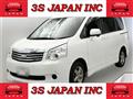 2013 Toyota Noah