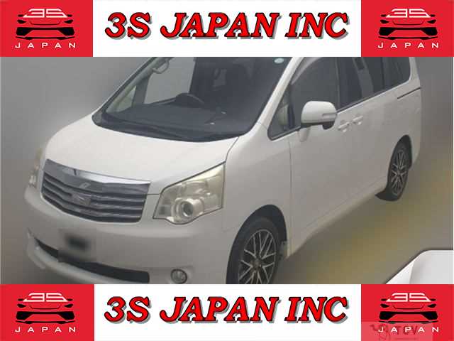 2013 Toyota Noah