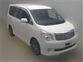 2013 Toyota Noah