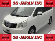 2013 Toyota Noah