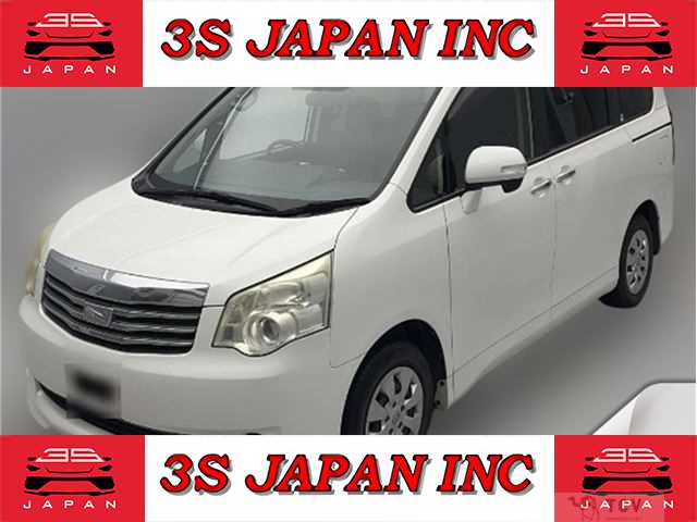 2013 Toyota Noah