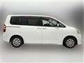 2013 Toyota Noah