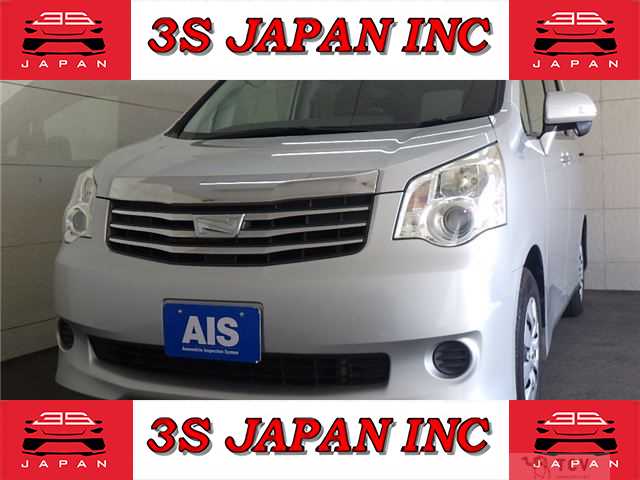 2011 Toyota Noah