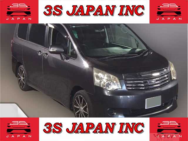 2013 Toyota Noah