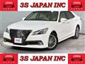 2013 Toyota Crown Royal Series