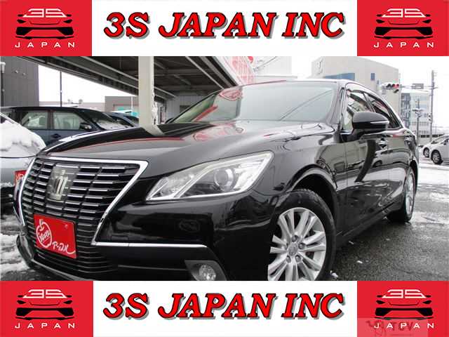 2013 Toyota Crown