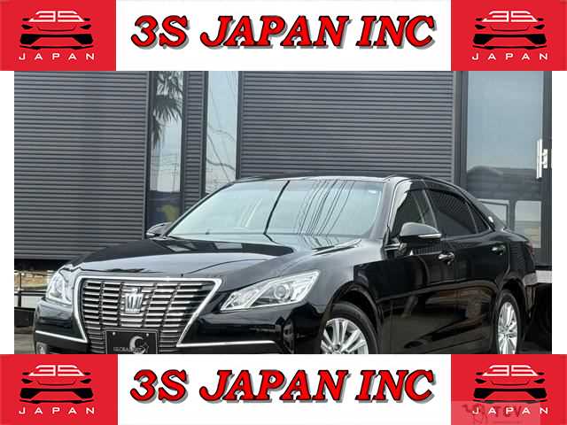 2013 Toyota Crown