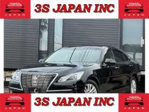 2013 Toyota Crown