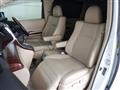 2010 Toyota Alphard